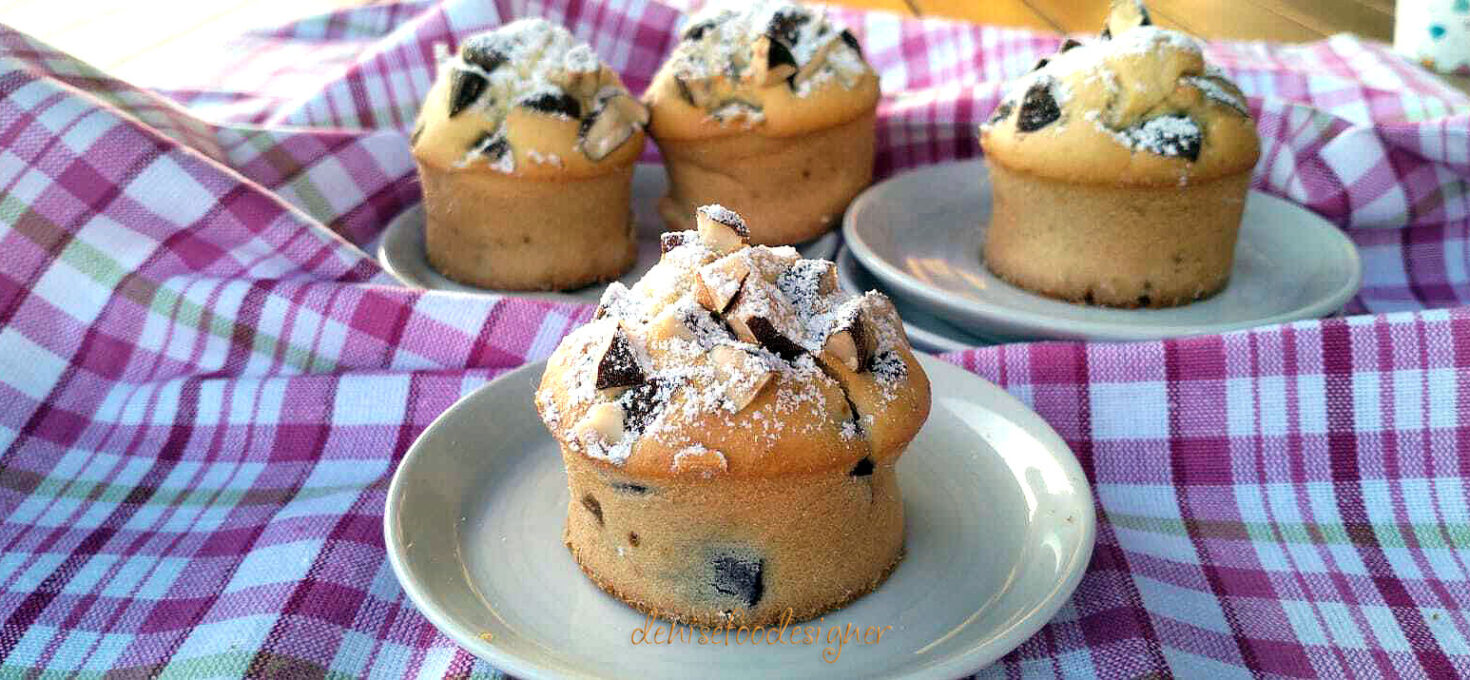 MUFFIN ALL’UVA ROSSA  E VANIGLIA